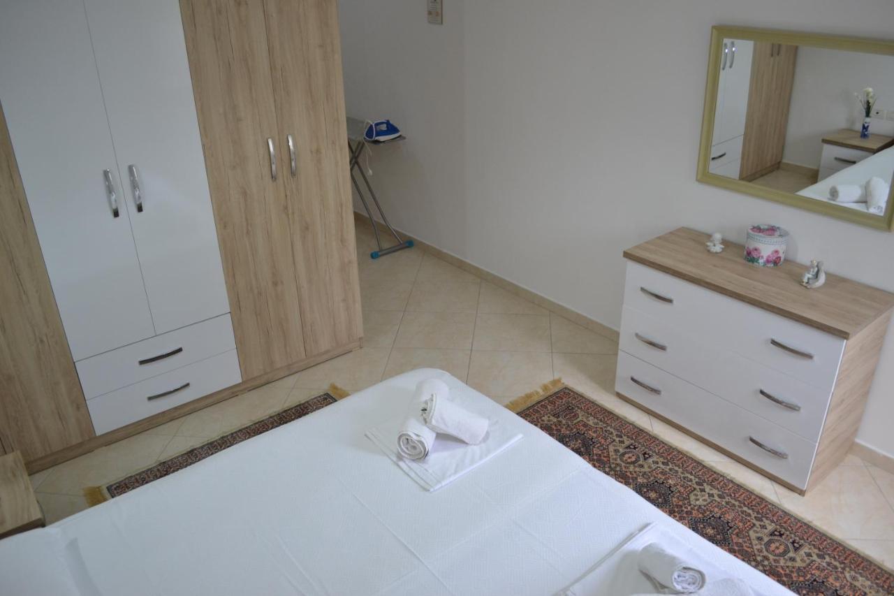Flowers & Green 2 Bedrooms Apartment & Box Garage Vlorë Exterior foto