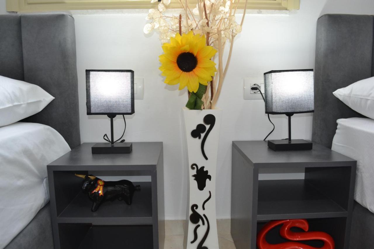 Flowers & Green 2 Bedrooms Apartment & Box Garage Vlorë Exterior foto